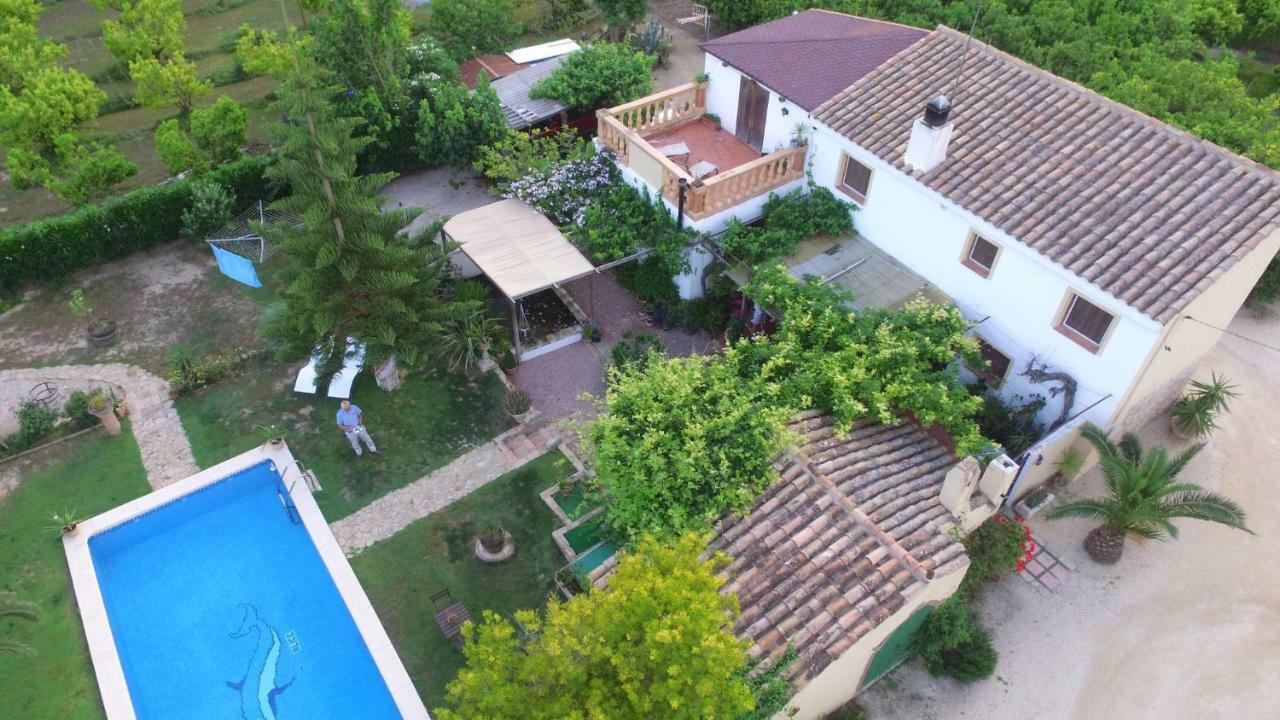 River Ebro Holidays Tivenys 外观 照片
